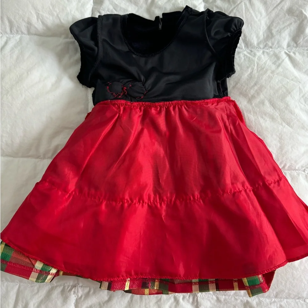 Iris & Ivy Nordstrom Velvet and‎ Plaid Short-sleeve Dress